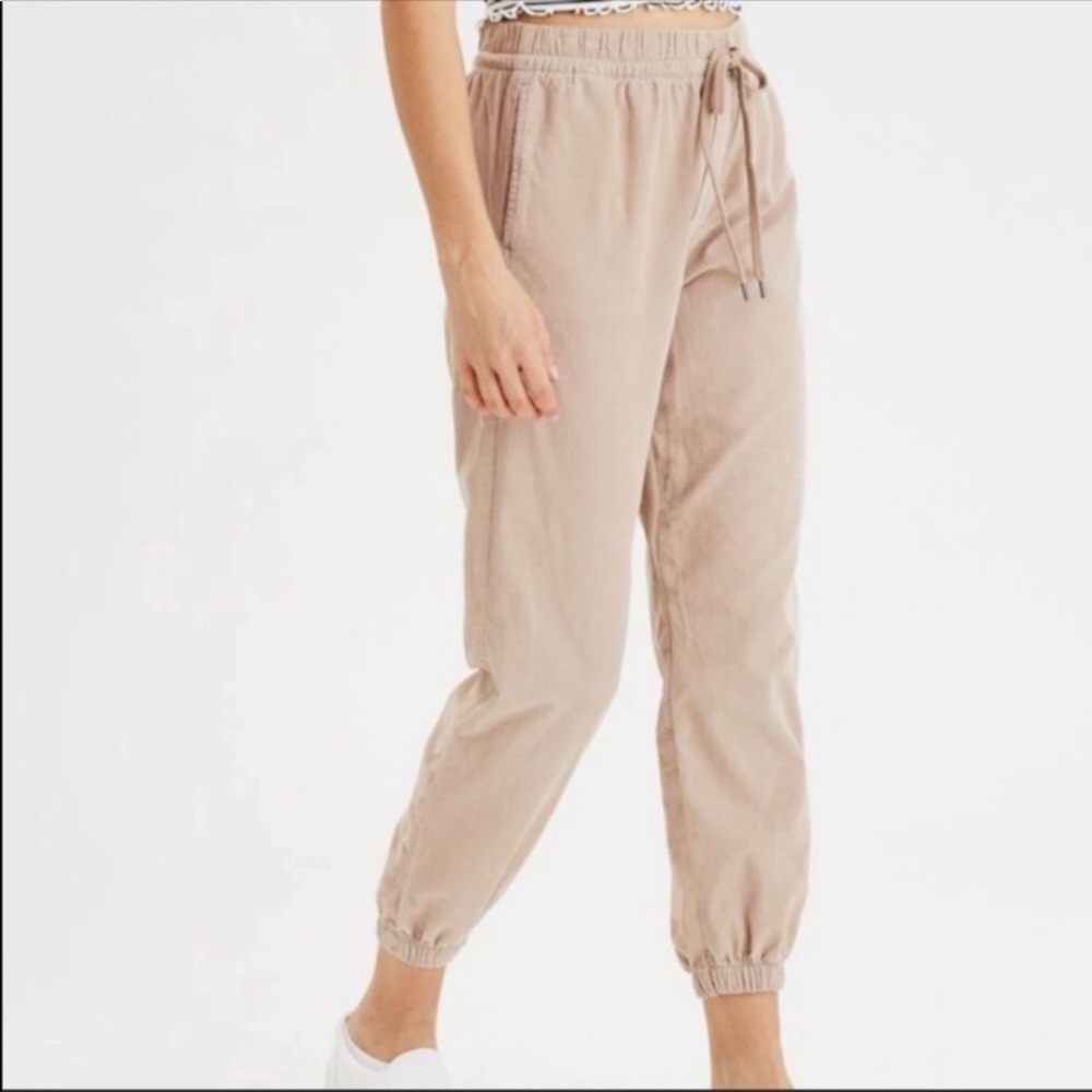 American Eagle high rise corduroy joggers